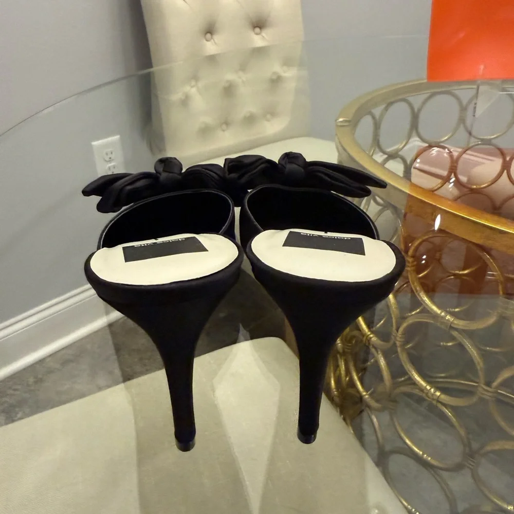 Dolce Vita Black Pointed Bow Slip-On Mules - Picture 3 of 3